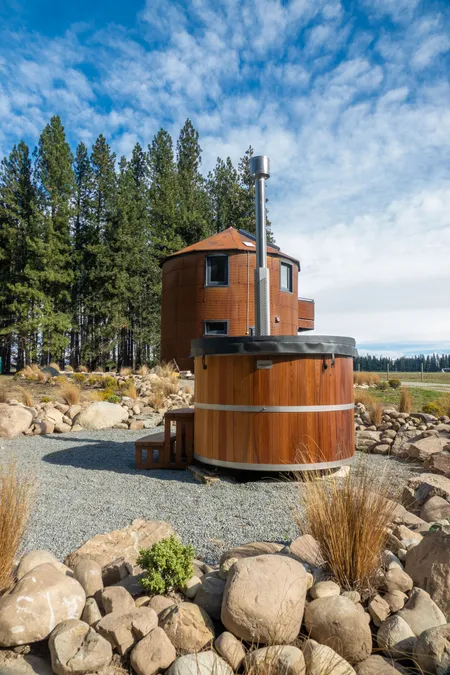 Silo Accomodation Hot Pool